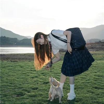 什么十八岁美少女是我祖宗